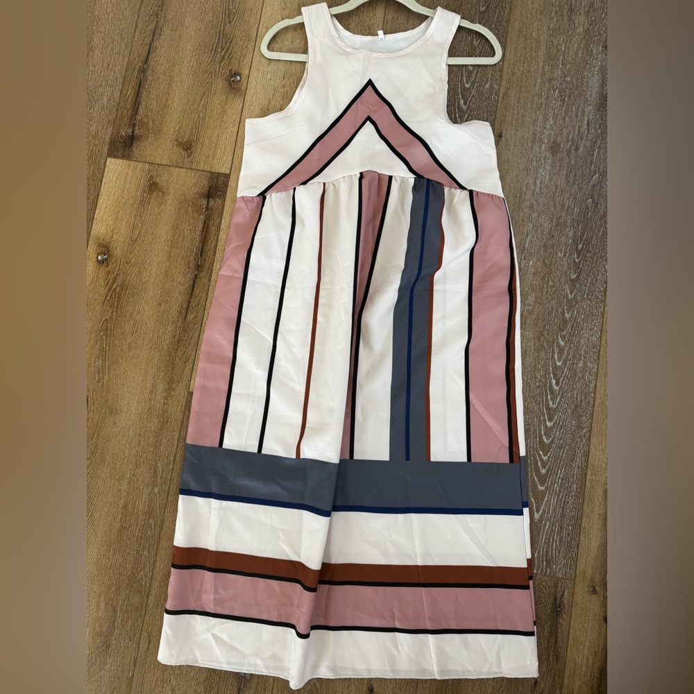Women’s dress